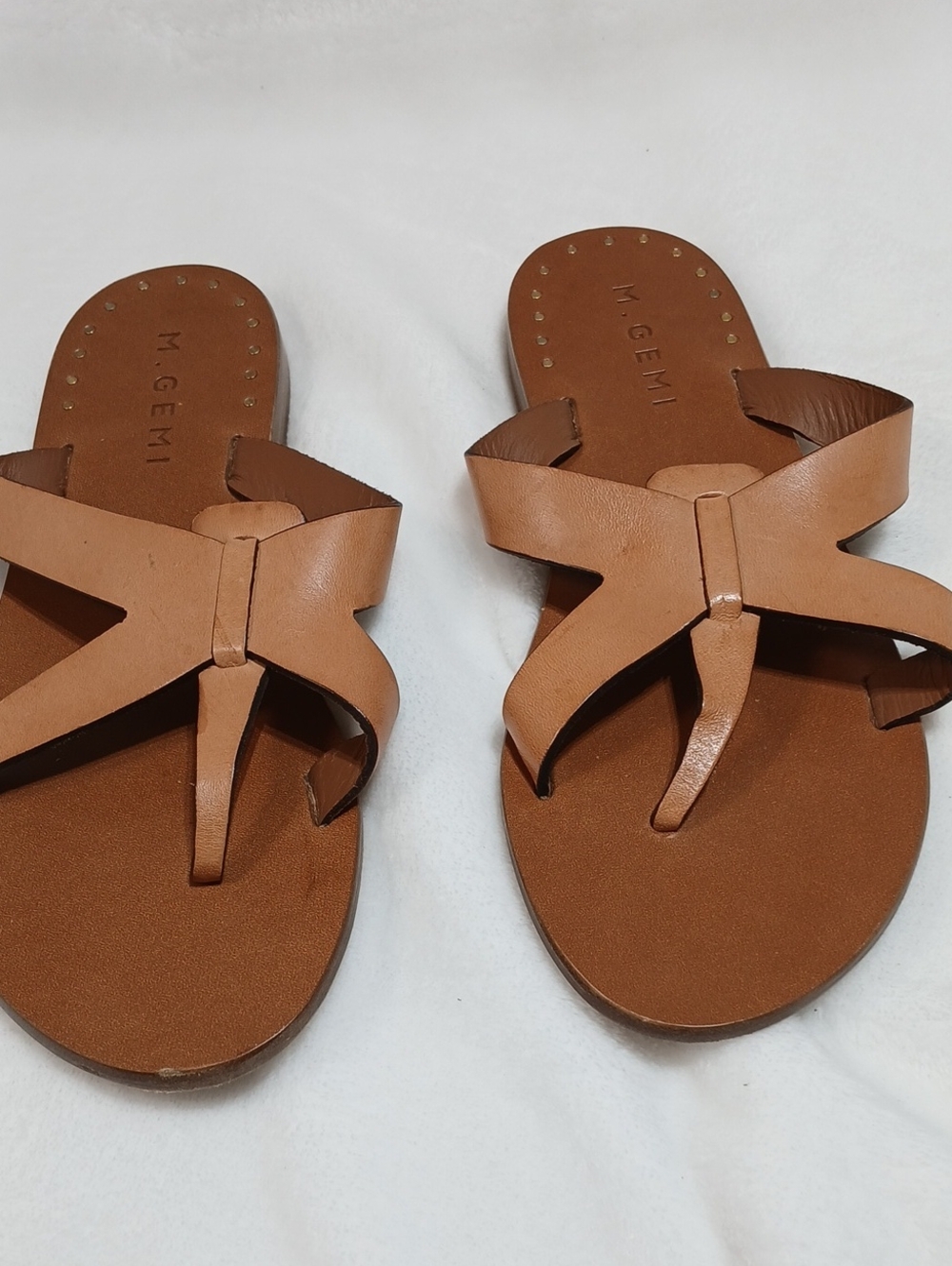 M. Gemi Women’s Brown Leather Toe-Loop Slide Sandals Sz 37.5